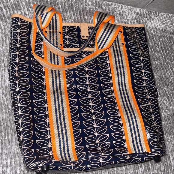 Rachel Ray Patent Leather Tote - Picture 2 of 8